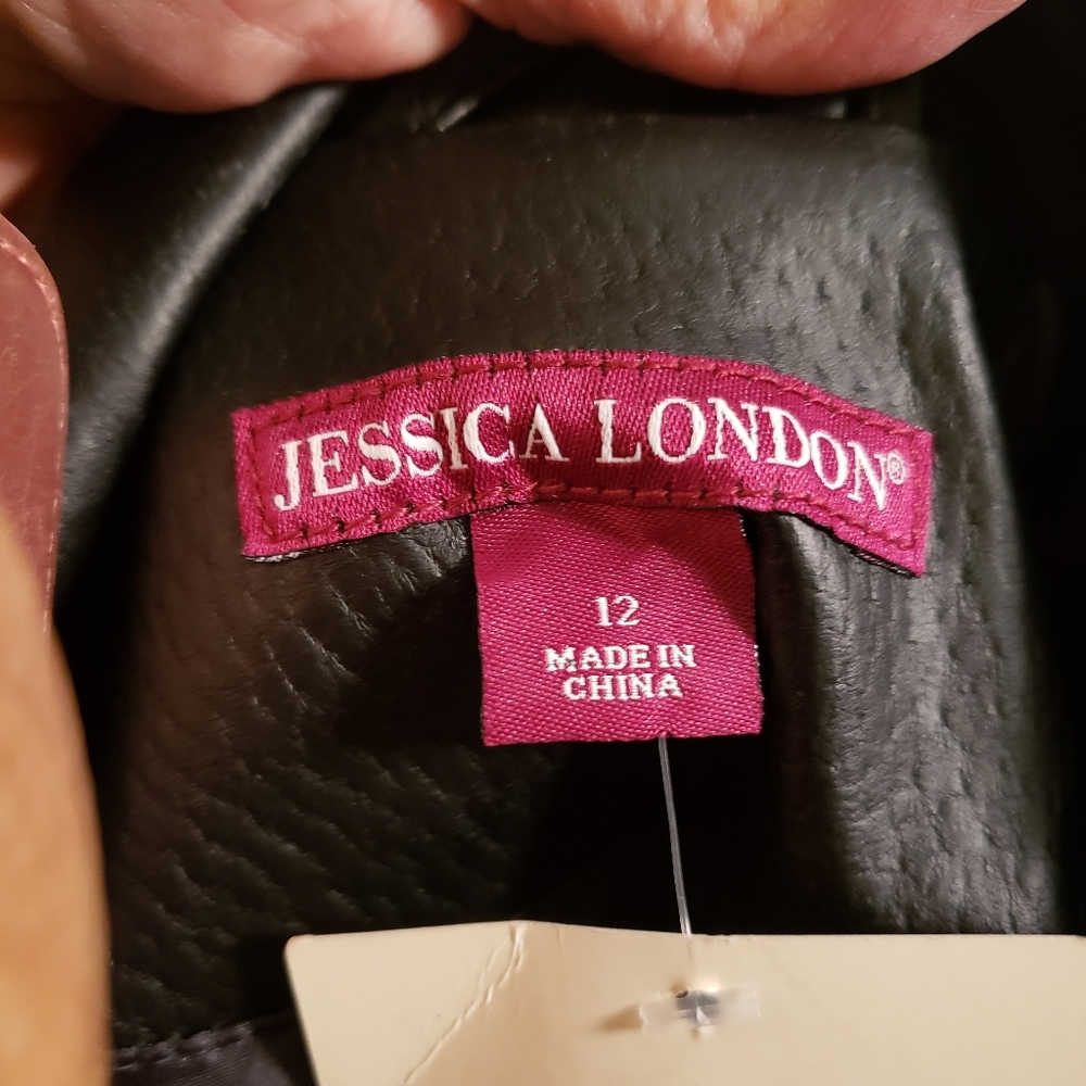 Leather Jacket - Picture 5 of 8